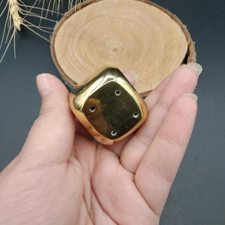 جاعودی برنجی تاس بسیار زیبای اصل