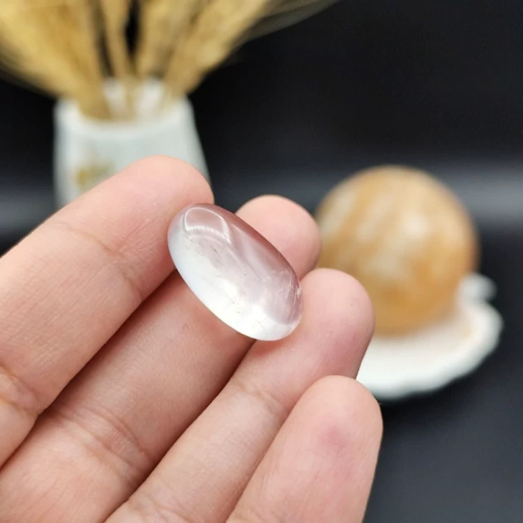 نگین رزکوارتز تراش دامله اصل معدنی کد 9249