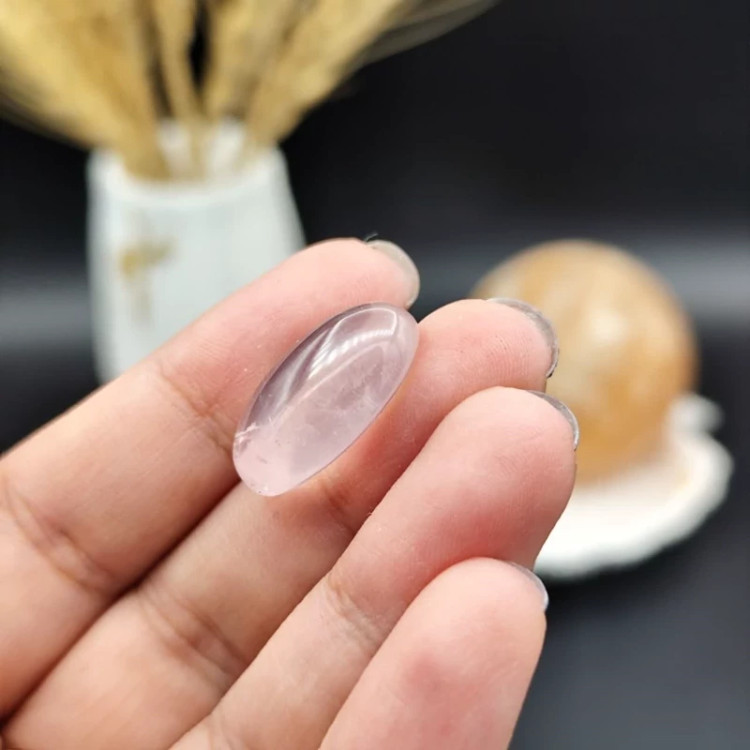 نگین رزکوارتز تراش دامله اصل معدنی کد 9249