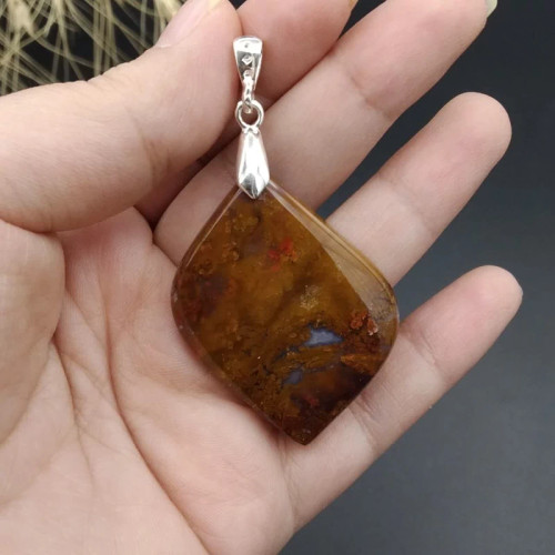 گردنبند نقره عقیق شجر خزه ای ( پائیزه ) اصل معدنی کد 8160