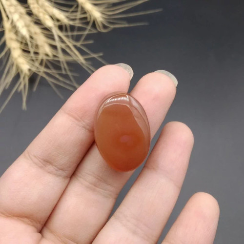 نگین عقیق پرتقالی یمنی اصل معدنی کد 8559