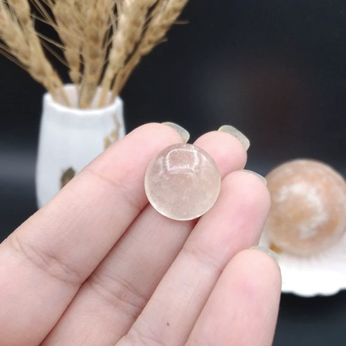 نگین در مویی طلایی ( کوارتز رتایل ) اصل معدنی کد 8662