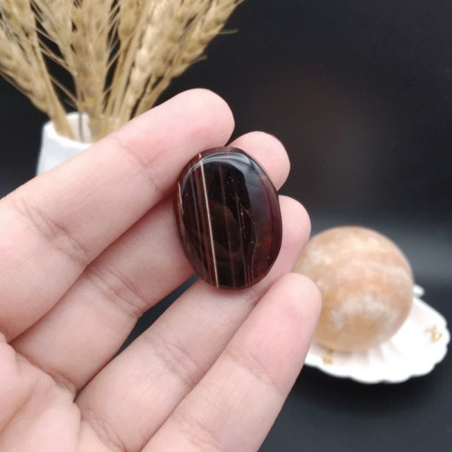 نگین عقیق سلیمانی خراسانی اصل معدنی کد 8233