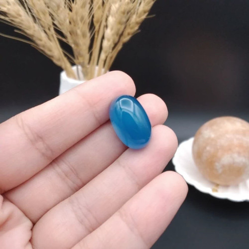 نگین عقیق آبی خراسان اصل معدنی کد 8915