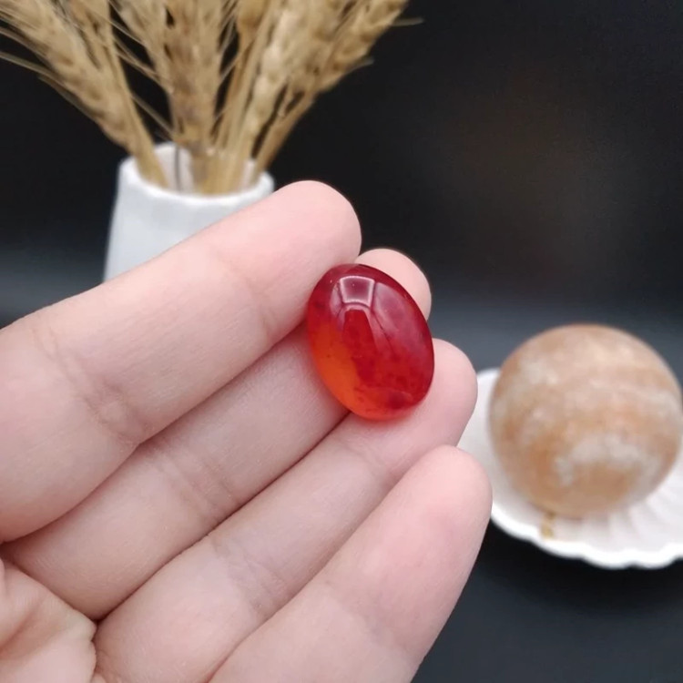 نگین عقیق اصل معدنی کد 8594