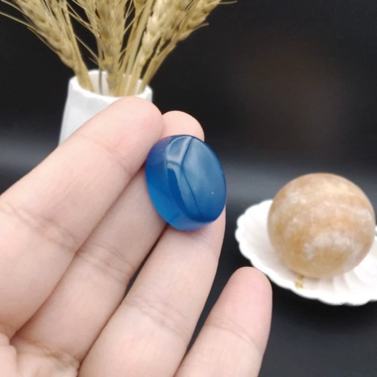 نگین عقیق آبی خراسان اصل معدنی کد 8913