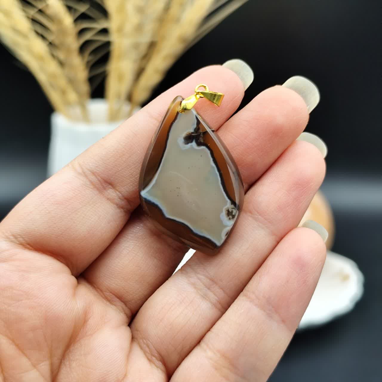 گردنبند عقیق خرمایی خراسانی اصل طبیعی کد 8145