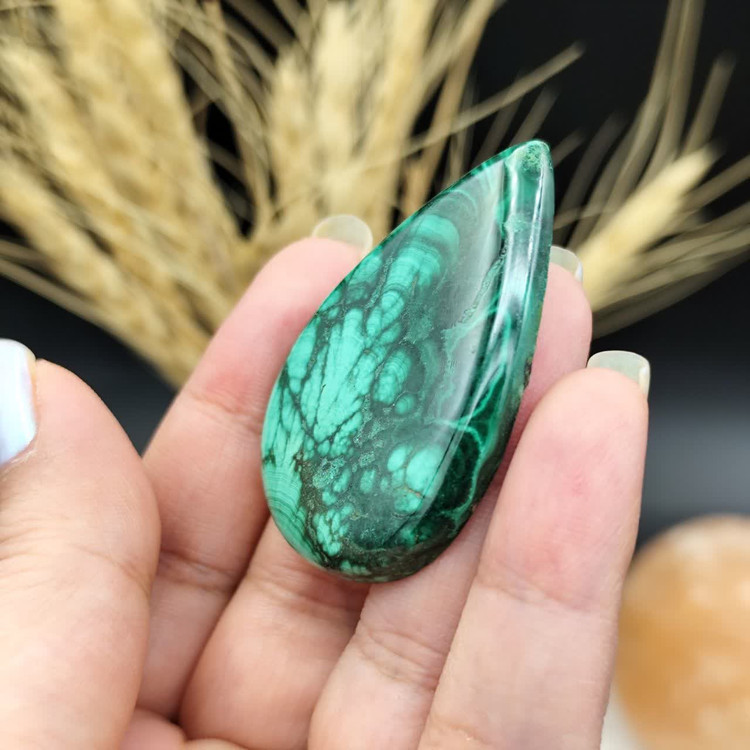نگین مالاکیت کنگو اصل معدنی کد 9551 ( ارسال رایگان مدت محدود )
