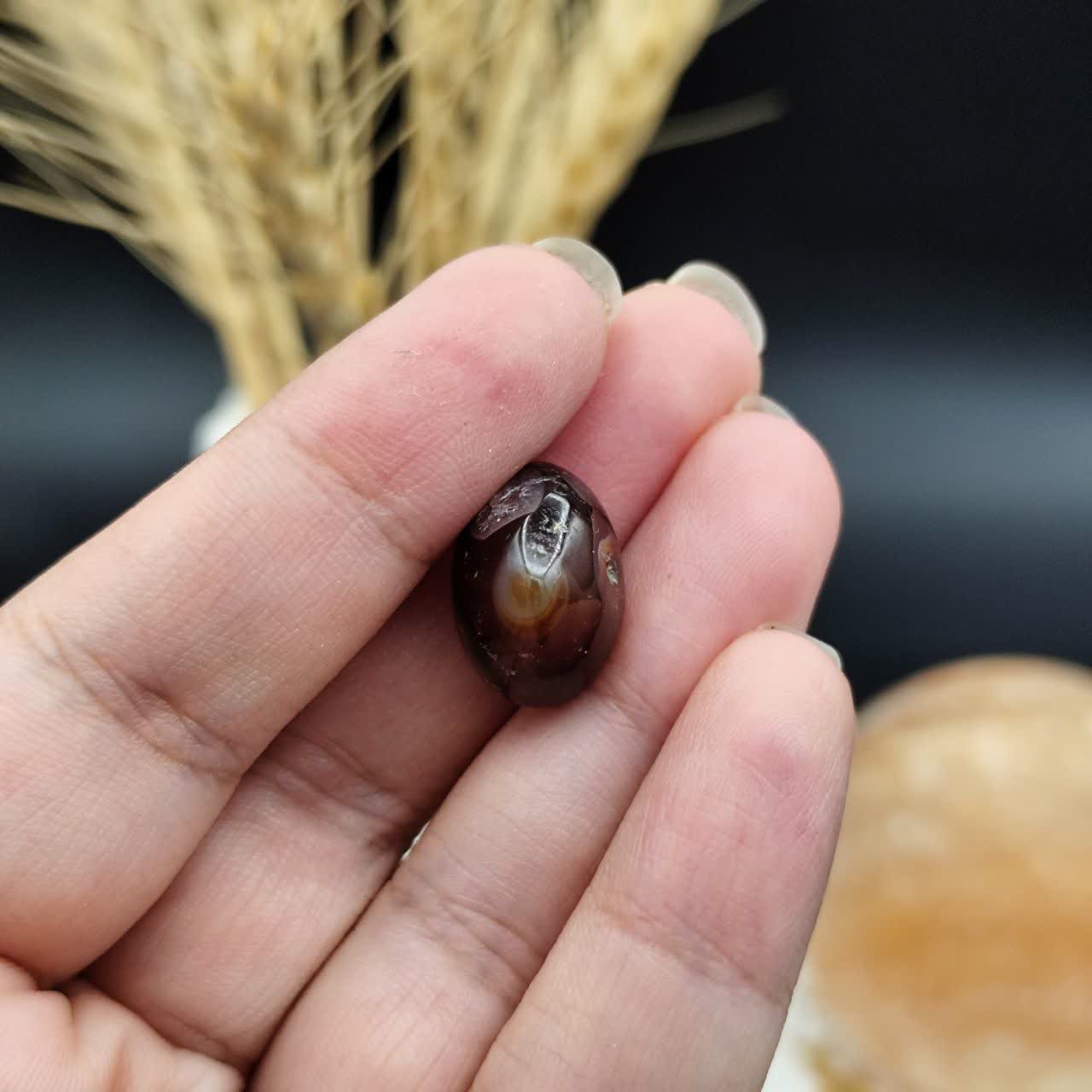 نگین عقیق باباغوری اصل معدنی کد 9684