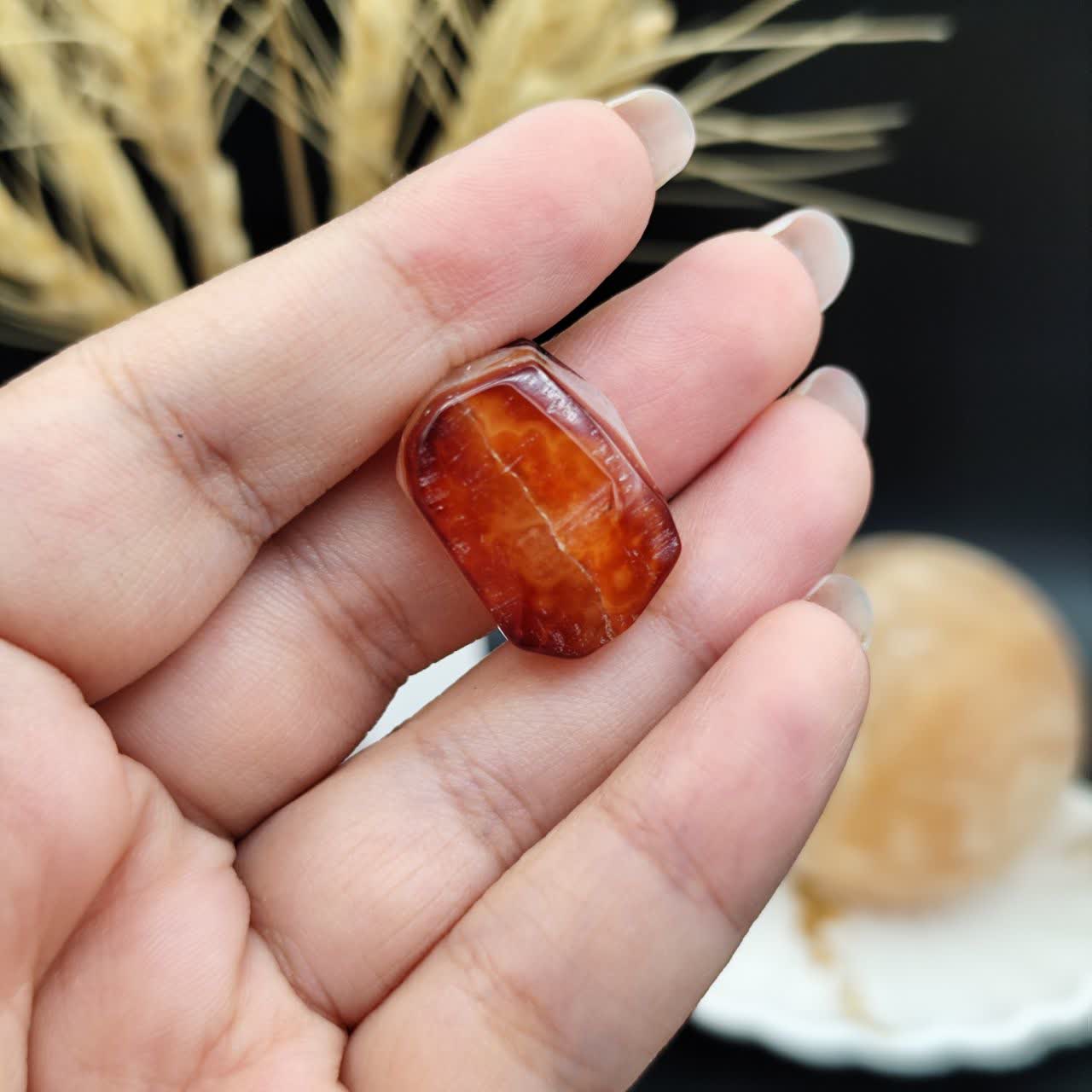 نگین عقیق سه پوست اصل معدنی