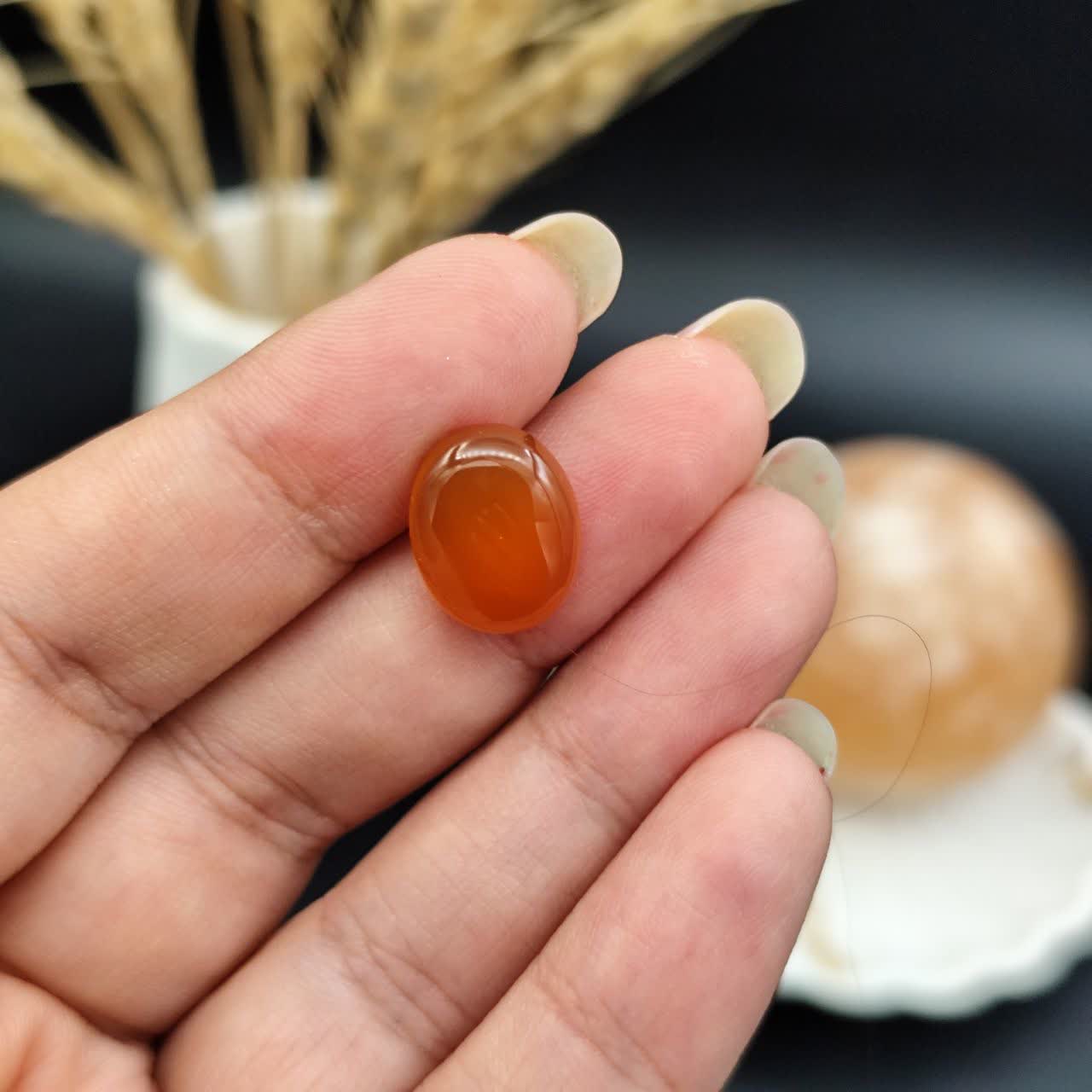 نگین عقیق پرتقالی یمنی اصل معدنی کد 9872