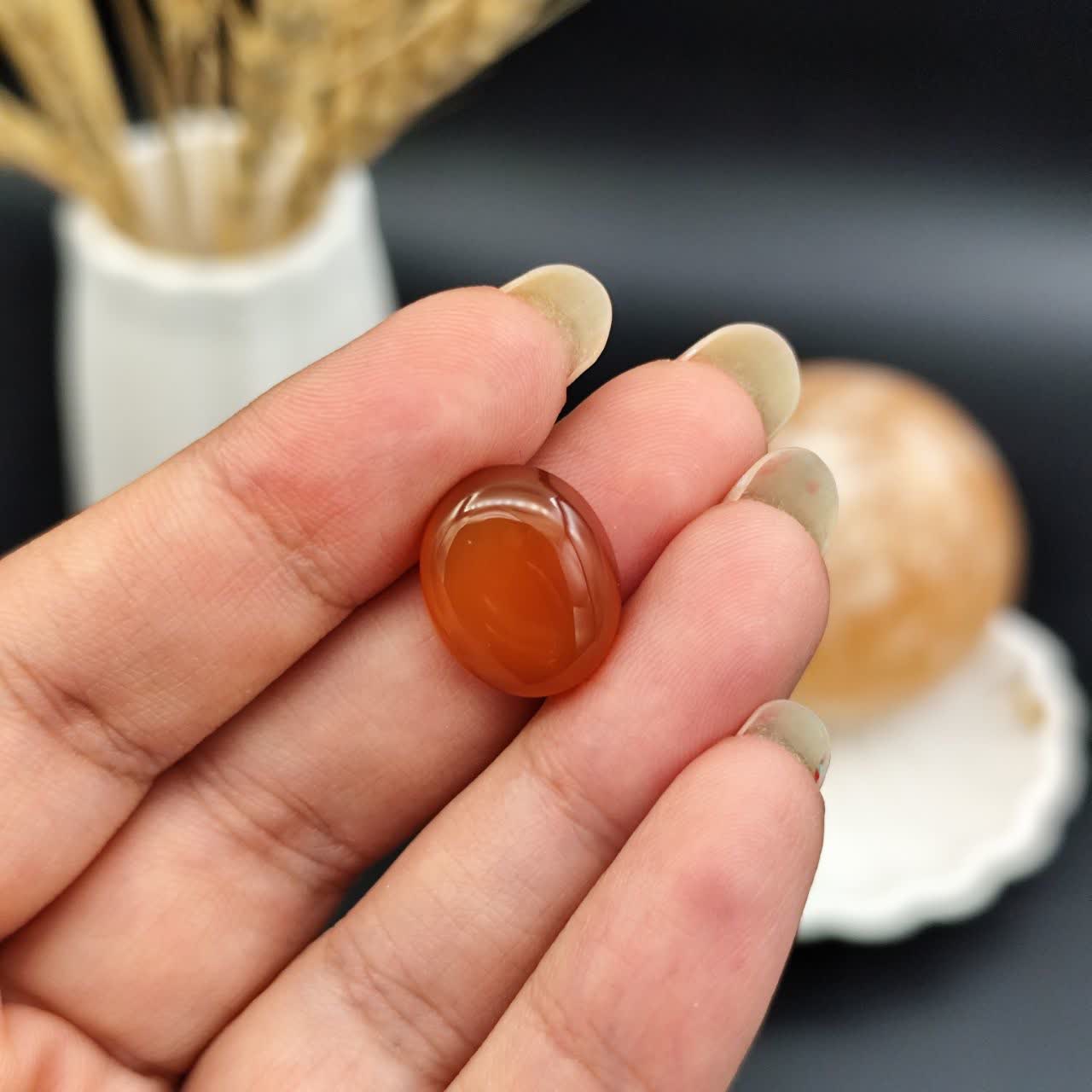 نگین عقیق پرتقالی یمنی اصل معدنی کد 9876