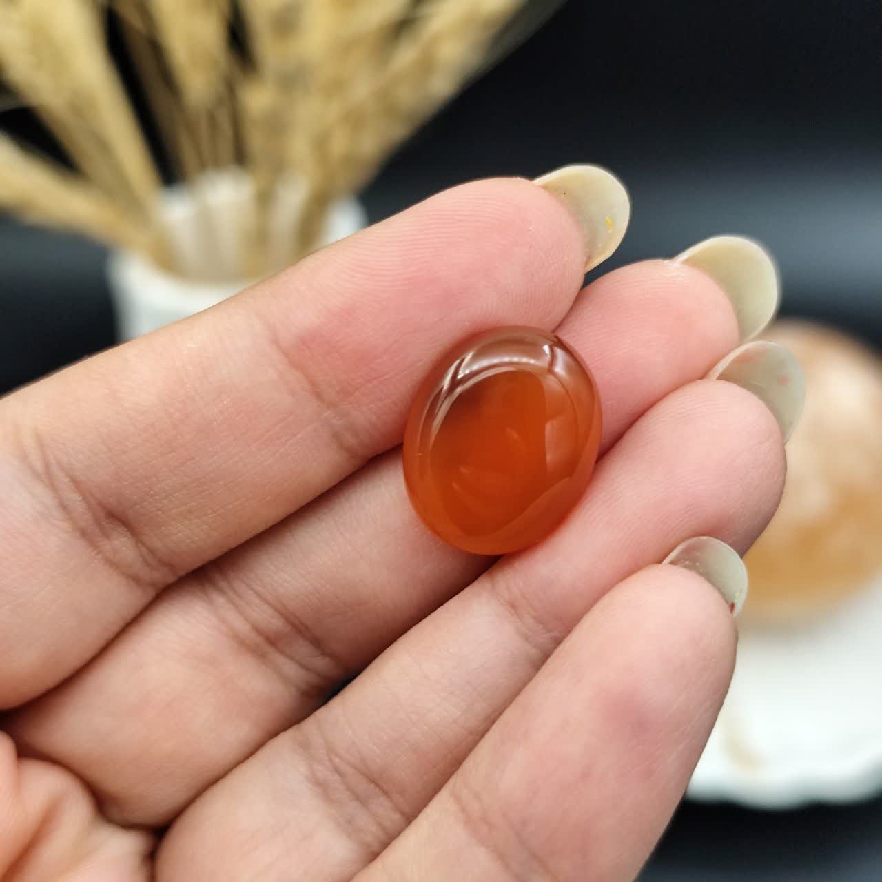 نگین عقیق پرتقالی یمنی اصل معدنی کد 9885